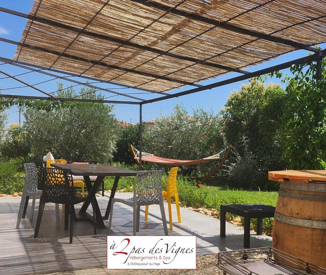 A 2 Pas Des Vignes, Hebergements Et Spa, Maison Numero 6, A Chateauneuf Du Pape Dış mekan fotoğraf